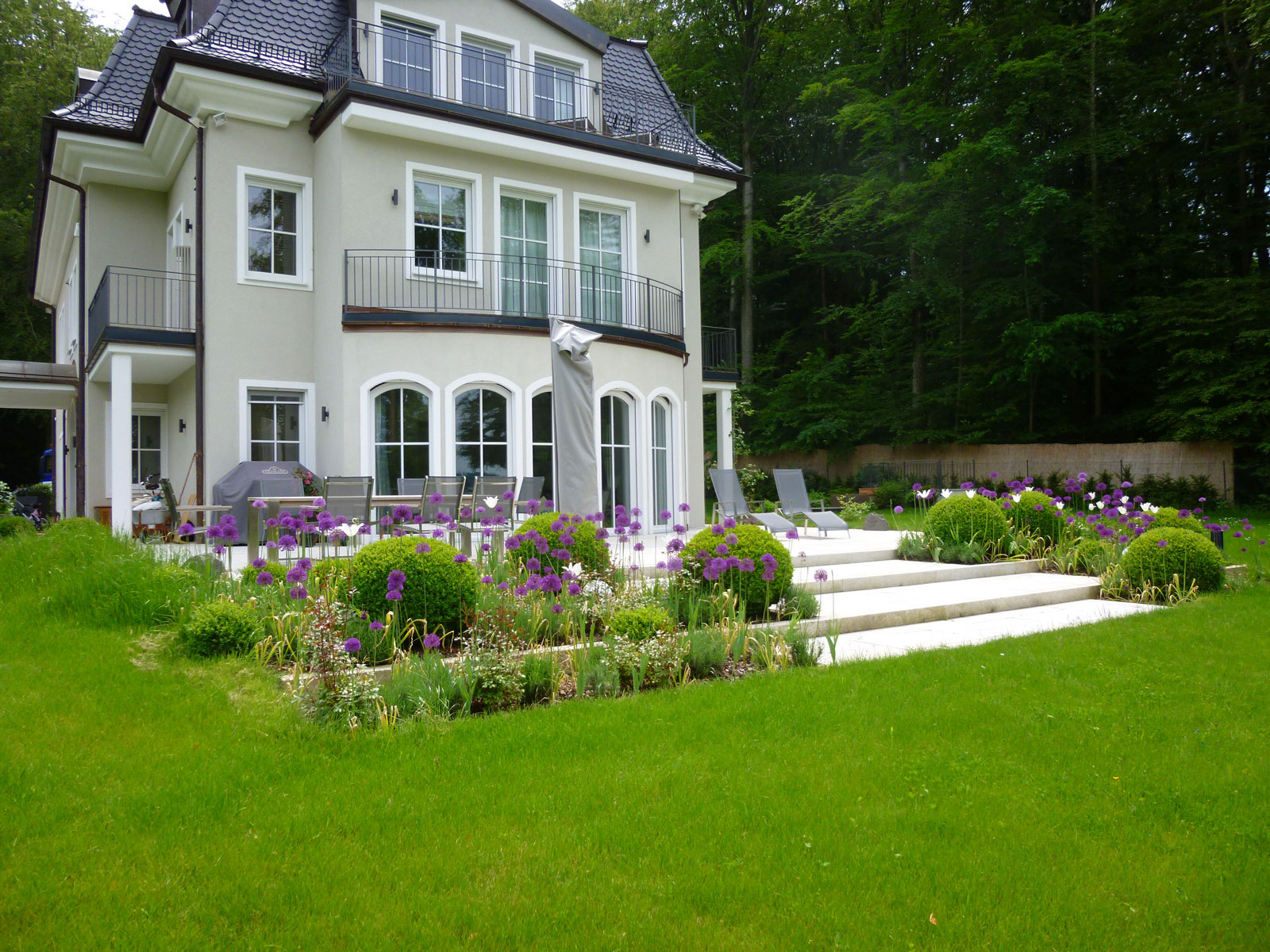 image06